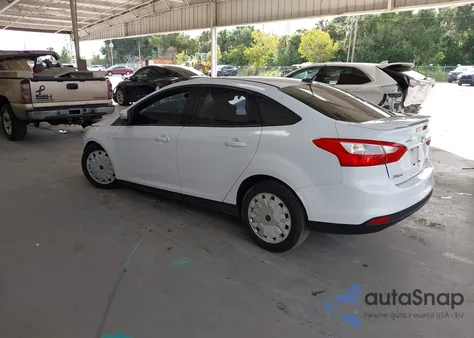 2014 Ford Focus Se z USA, uszkodzony, nr VIN 1FADP3F22EL446427